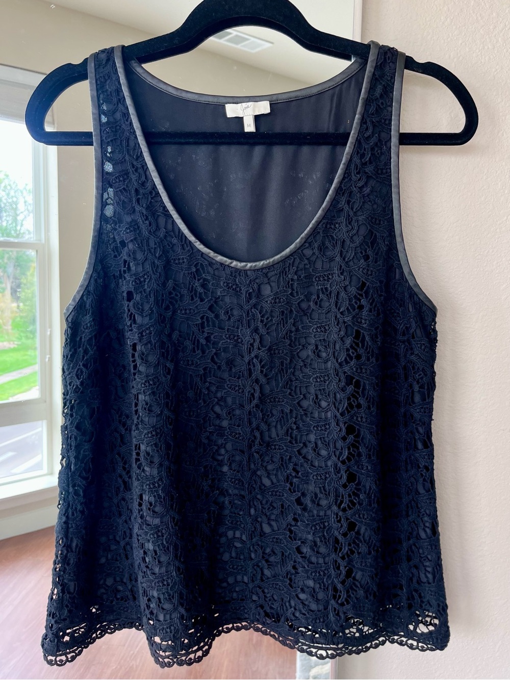 Joie cotton embroider/lace top fully lined with faux leather trim - like new